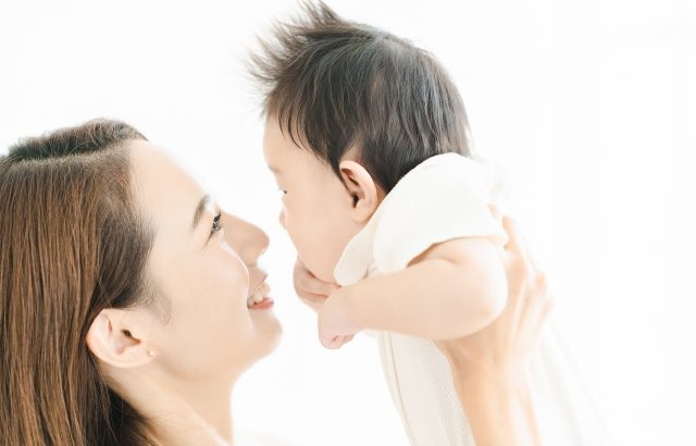 内祝いと出産祝いのお返しの基本マナー