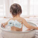 赤ちゃんのお風呂と授乳：タイミングと注意点を徹底解説