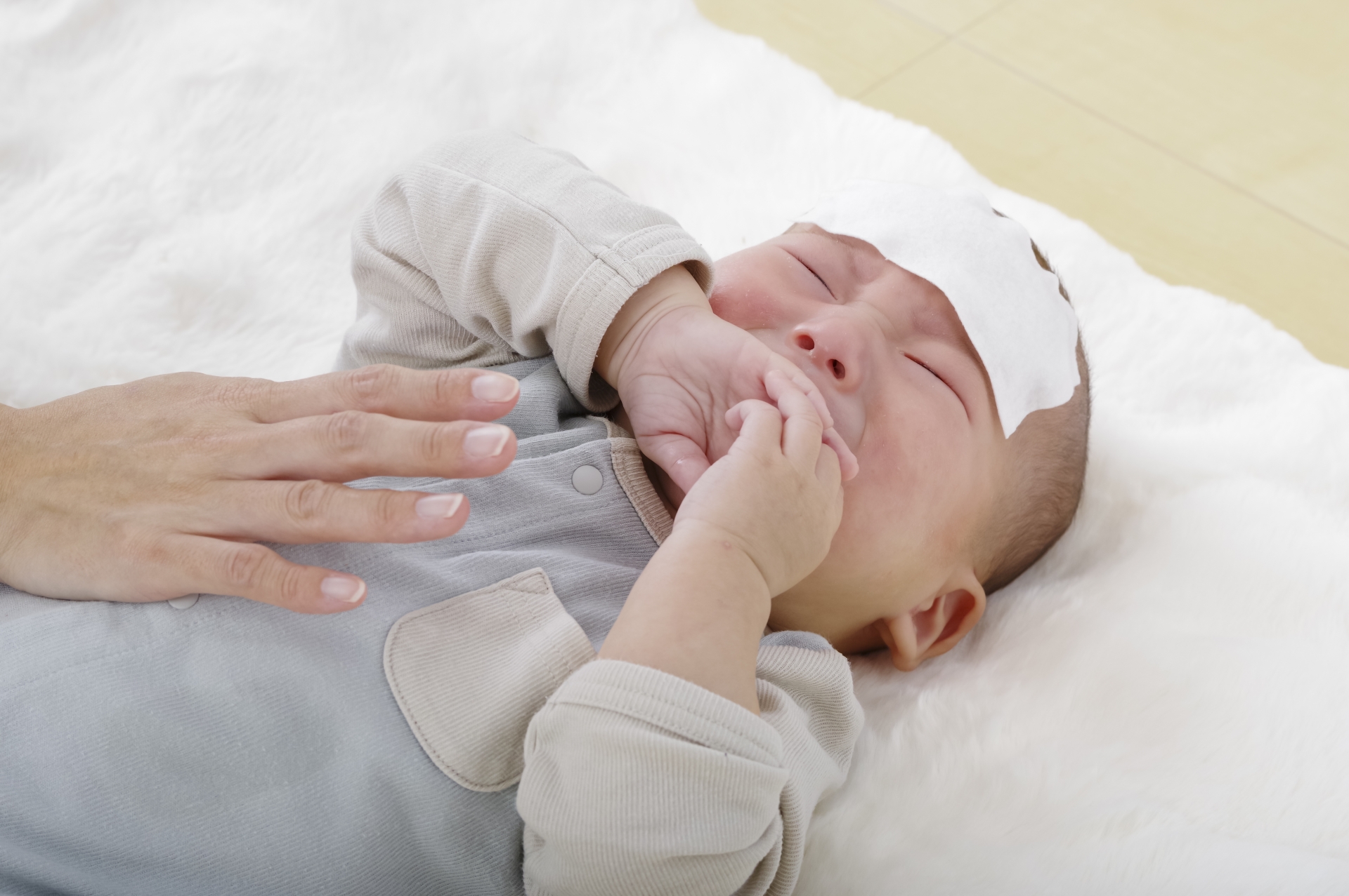 子どもの急な発熱や高熱への対応方法ガイド
